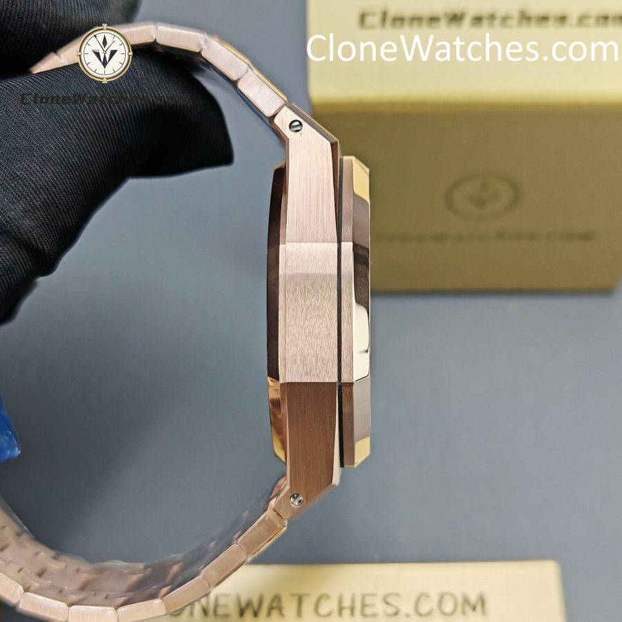 Audemars Piguet Super Clone Watches 1:1 Royal Oak Rose Gold 26239 Blue Dial - Image 9