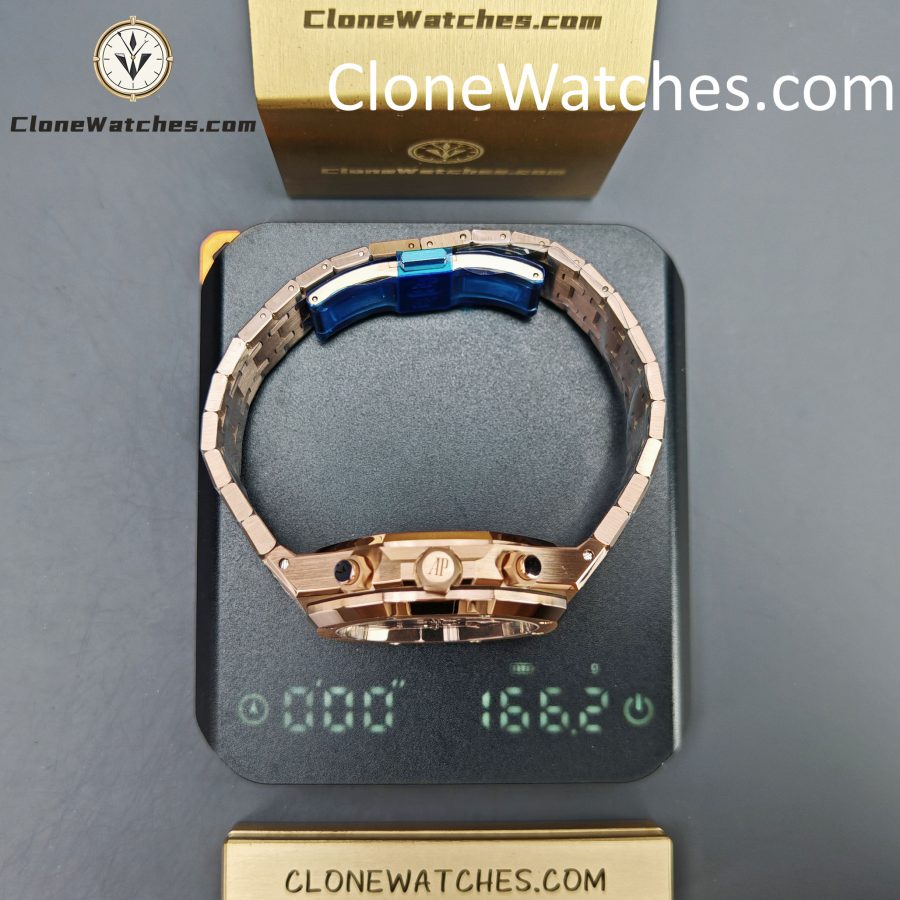 Audemars Piguet Super Clone Watches 1:1 Royal Oak Rose Gold 26239 Blue Dial - Image 16