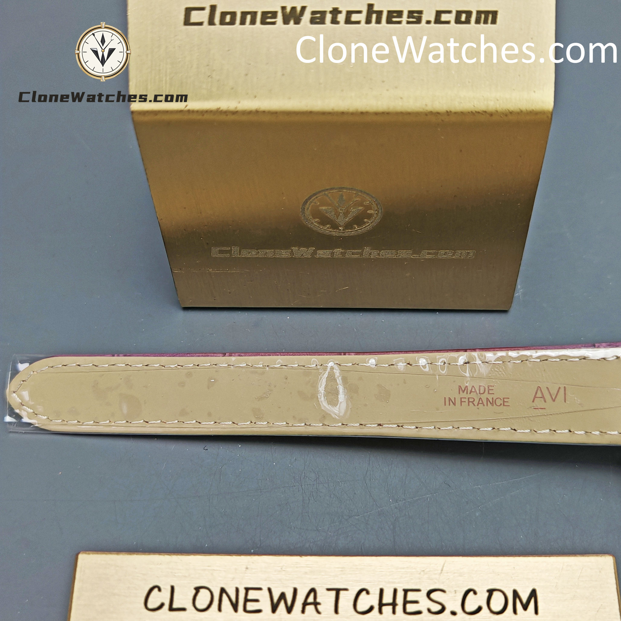 Cartier Super Clone Watches 1:1 Ballon Bleu de WE902040 Silver Dial Diamond Scale 33mm Leather Strap - Image 9