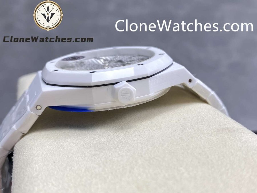 Audemars Piguet Super Clone Watches 1:1 Royal Oak White Ceramic 15500 White Dial 41MM - Image 6