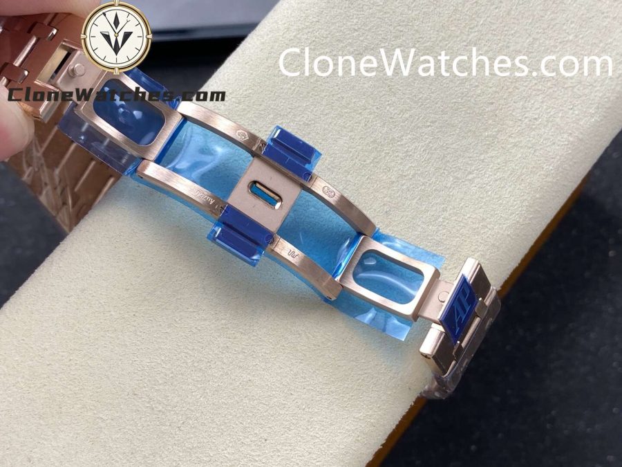 Audemars Piguet Super Clone Watches 1:1 Royal Oak Rose Gold 26239 Blue Dial - Image 9