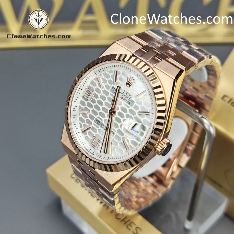 Rolex Super Clone Watches 1:1 Land-Dweller M127335-0001 White Dial Rose Gold 7135 Movement 40mm - Image 3