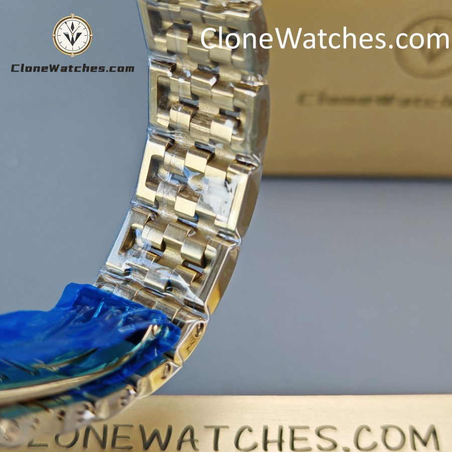 Cartier Super Clone Watches 1:1 PANTHÈRE DE CARTIER White Dial 27mm x37mm WGPN0009 - Image 9