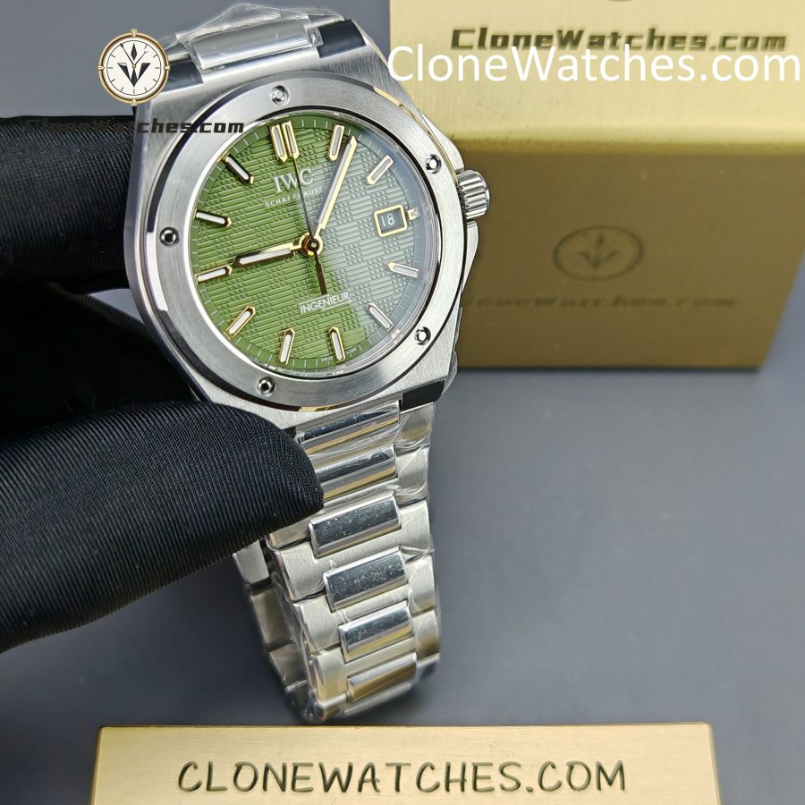 IWC Super Clone Watches 1:1 IW328908 Ingenieur Automatic 40 Green Dial - Image 4