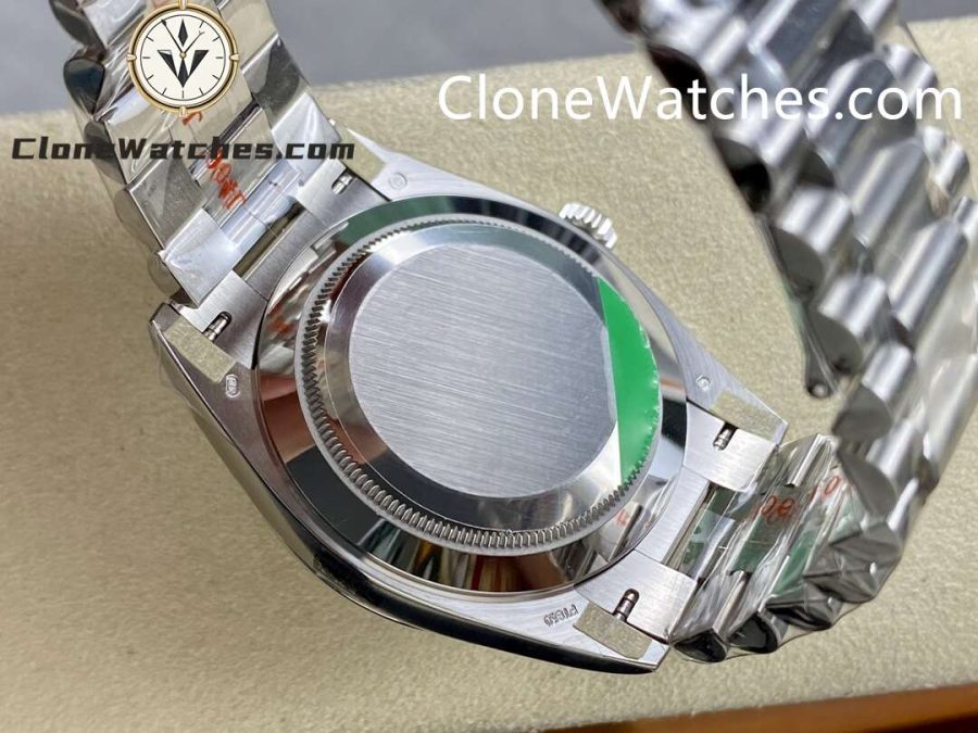 Rolex Super Clone Watches 1:1 Day Date Ice Blue  Dial 40mm M228236-0018 3255 Movement - Image 7