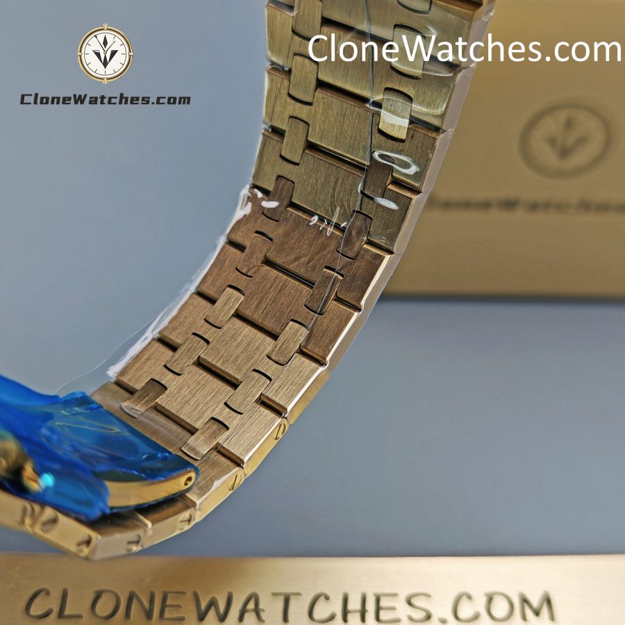 Audemars Piguet Super Clone Watches 1:1 Royal Oak Smoked Gold Dial 26240BA Selfwinding Chronograph - Image 10