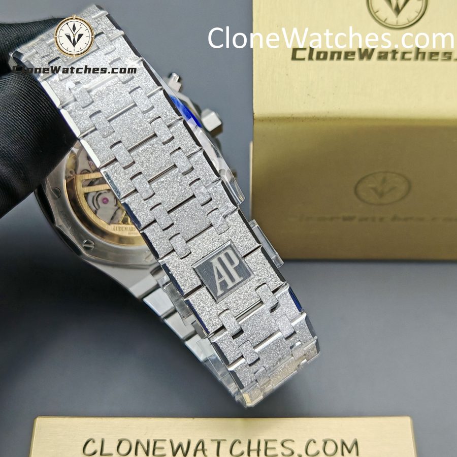 Audemars Piguet Super Clone Watches 1:1 Royal Oak Smoky Blue Dial 26240BA Selfwinding Chronograph - Image 7