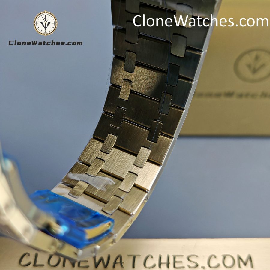 Audemars Piguet Super Clone Watches 1:1 Royal Oak Gold Dial 26240BA Selfwinding Chronograph - Image 10
