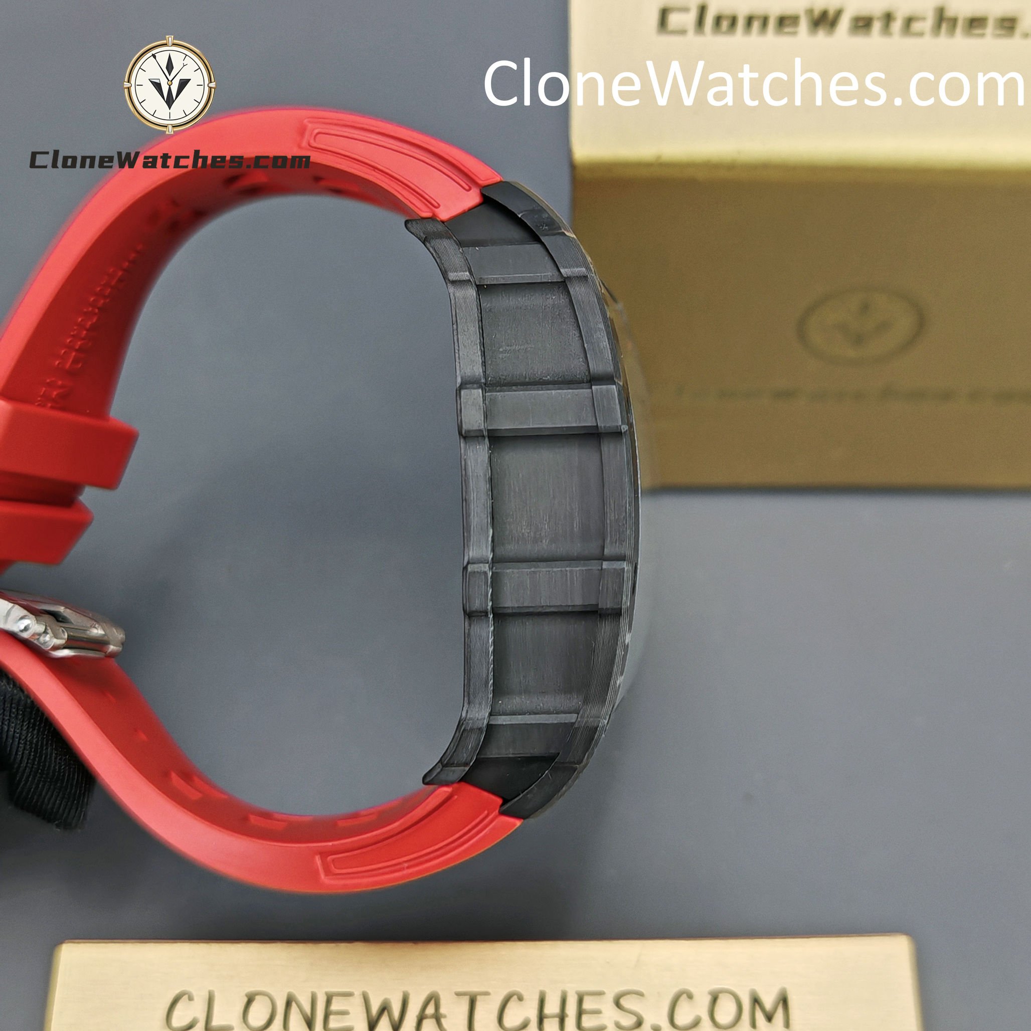 Richard Mille Super Clone Watches 1:1 RM 035 – 02 NTPT Carbon Fiber Red Rubber Strap - Image 8