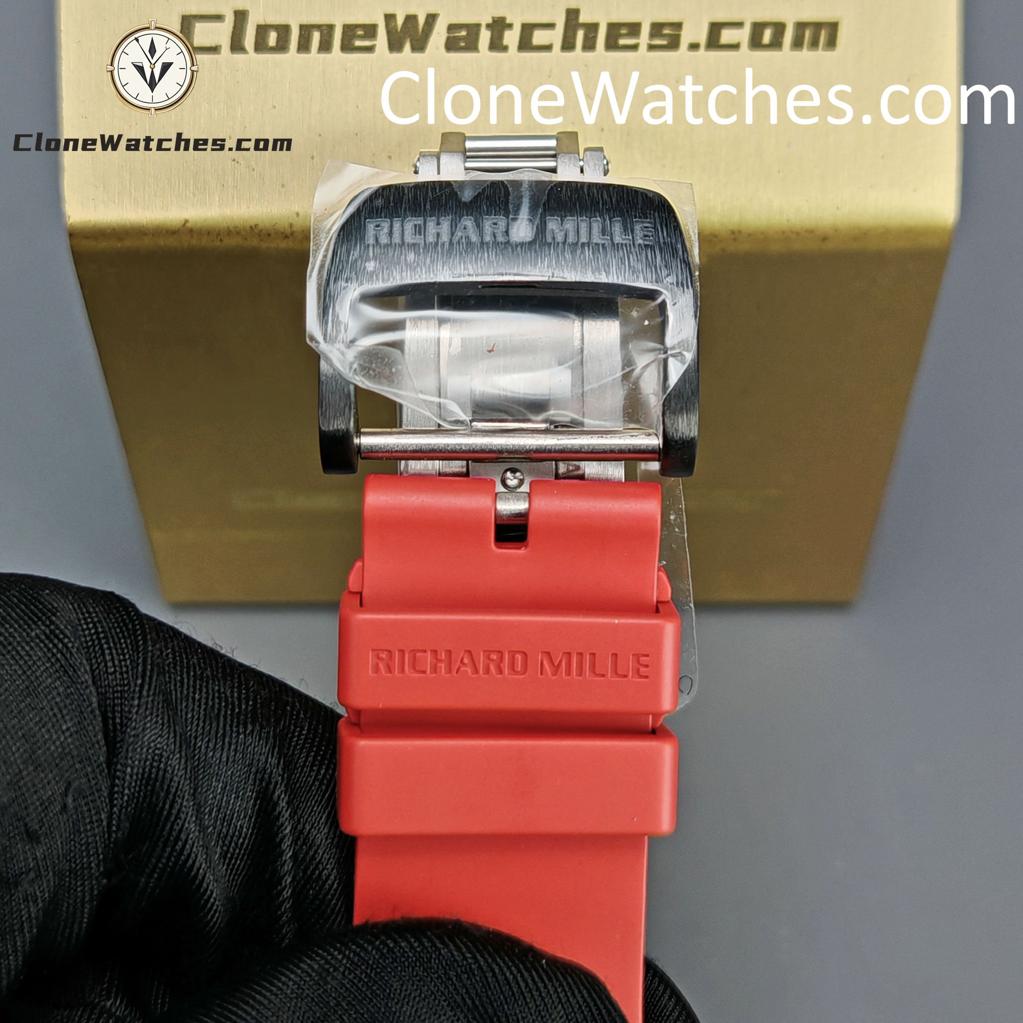 Richard Mille Super Clone Watches 1:1 RM 035 – 02 NTPT Carbon Fiber Red Rubber Strap - Image 9