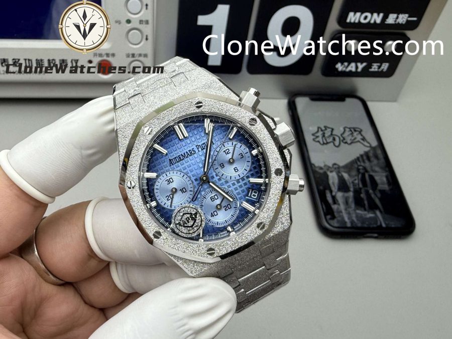 Audemars Piguet Super Clone Watches 1:1 Royal Oak Smoky Blue Dial 26240BA Selfwinding Chronograph - Image 2