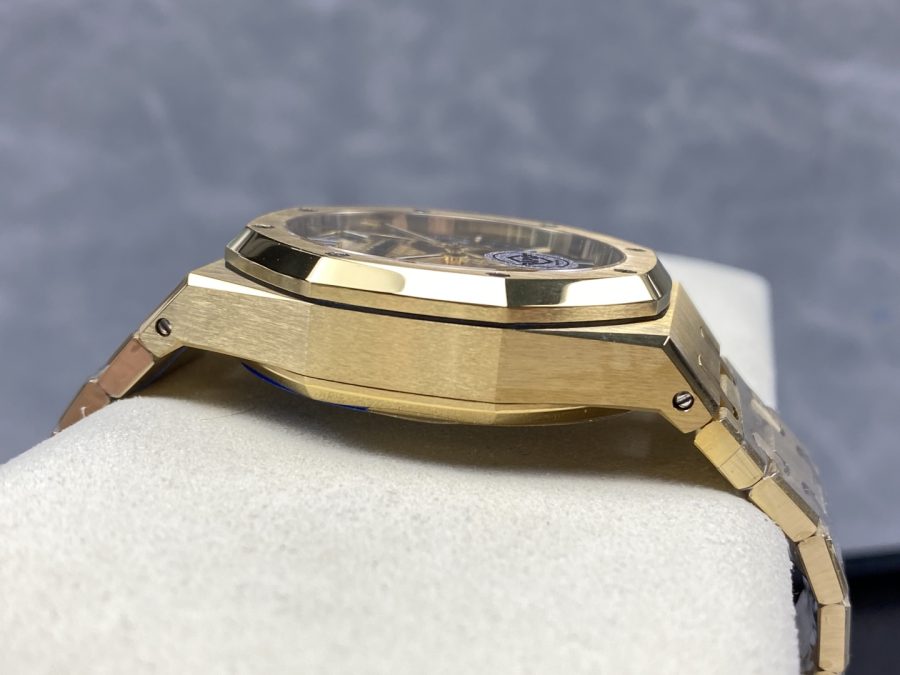 Audemars Piguet Super Clone Watches 1:1 Royal Oak Smoked Gold Dial 26240BA Selfwinding Chronograph - Image 6