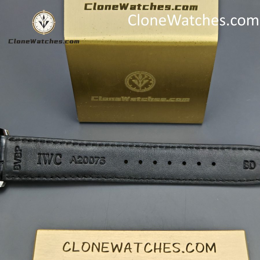 IWC Super Clone Watches 1:1 Portugieser Chronograph Silver Dial 41MM IW371445 - Image 10
