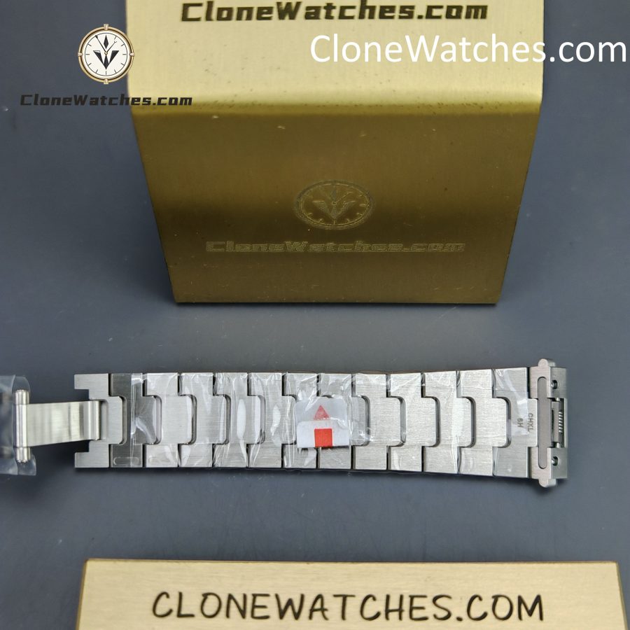 Cartier Super Clone Watches 1:1 Santos Series Green Dial 35.1MM WSSA0061 - Image 12