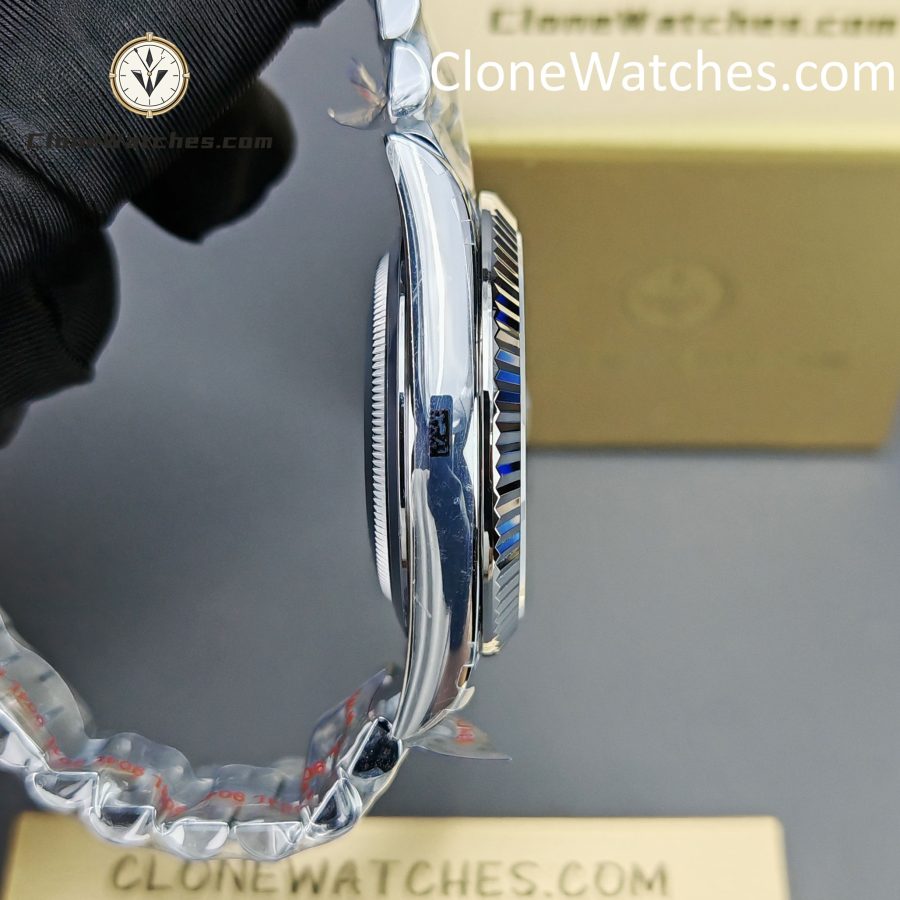 Rolex Super Clone Watches 1:1 Day Date Black Diamond Dial 40mm m228236-0004 3255 Movement - Image 9