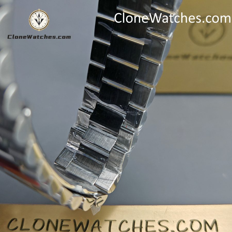 Rolex Super Clone Watches 1:1 Day Date Black Dial 40mm m228239-0004 VSF Version 3255 Movement - Image 13