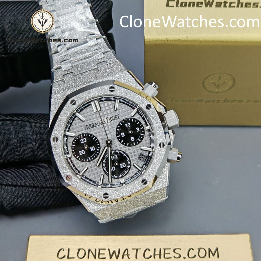 Audemars Piguet Super Clone Watches 1:1 Royal Oak Grey & Black Dial 26240BC Selfwinding Chronograph - Image 6