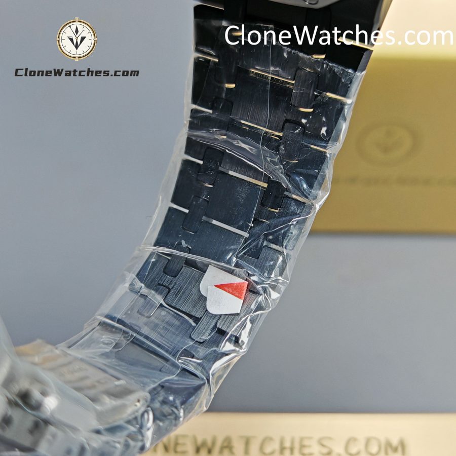 Audemars Piguet Super Clone Watches 1:1 Royal Oak Black Ceramic Blue Dial 26240CE Selfwinding Chronograph - Image 12