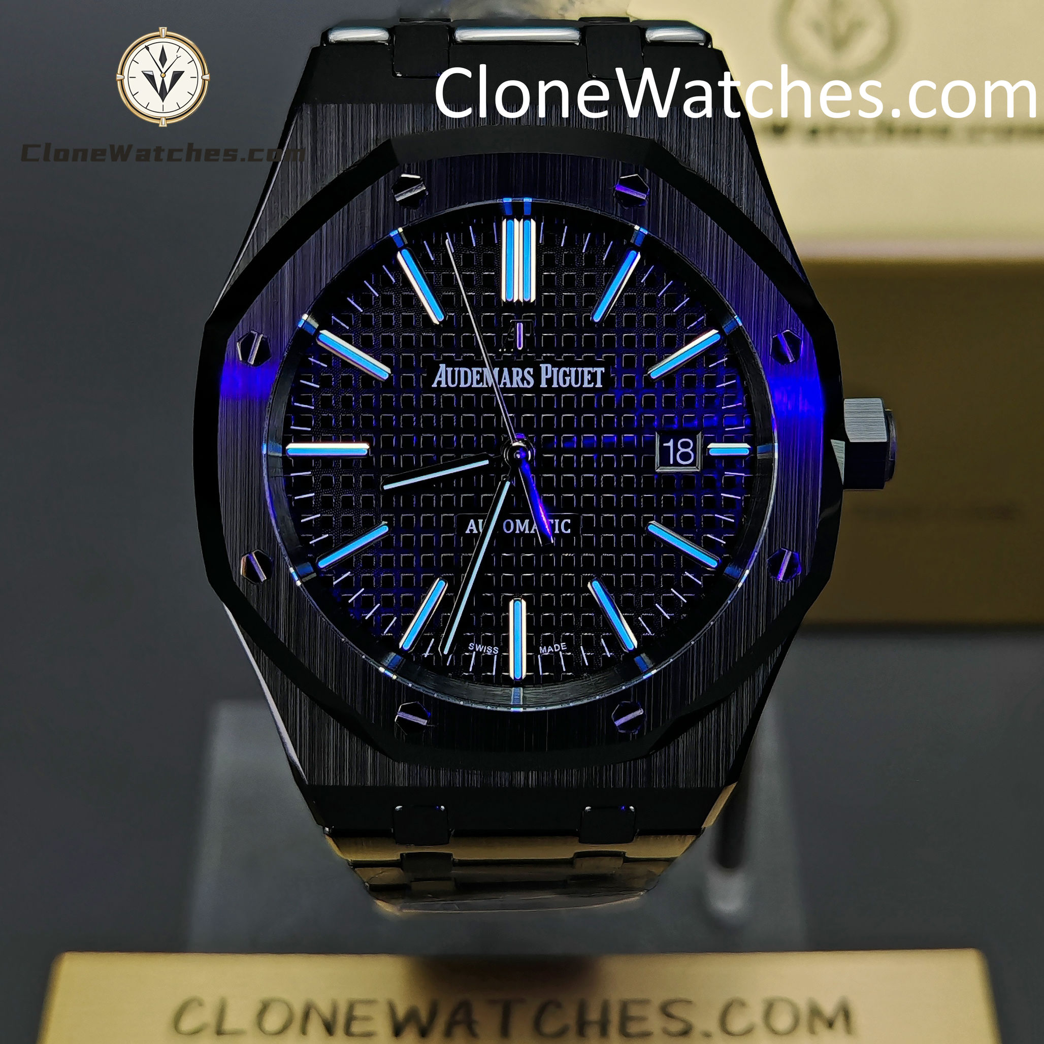 Audemars Piguet Super Clone Watches 1:1 Royal Oak 15400 Black Ceramic Black Dial - Image 2