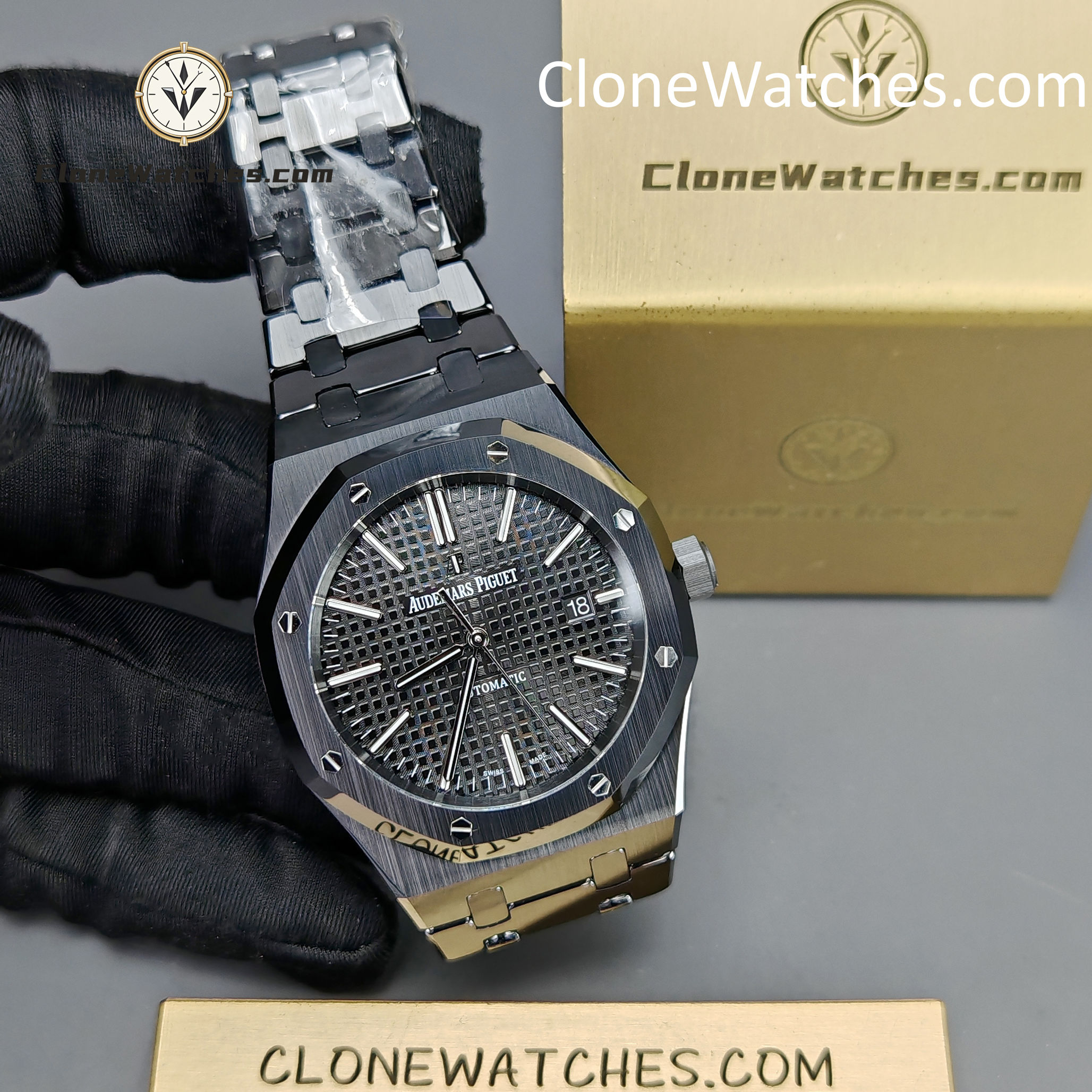 Audemars Piguet Super Clone Watches 1:1 Royal Oak 15400 Black Ceramic Black Dial - Image 5