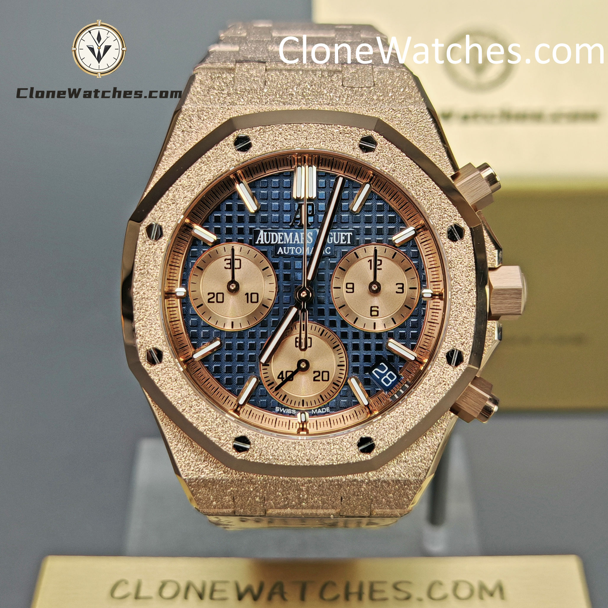 Audemars Piguet Super Clone Watches 1:1 Royal Oak Blue Dial 26239OR Selfwinding Chronograph