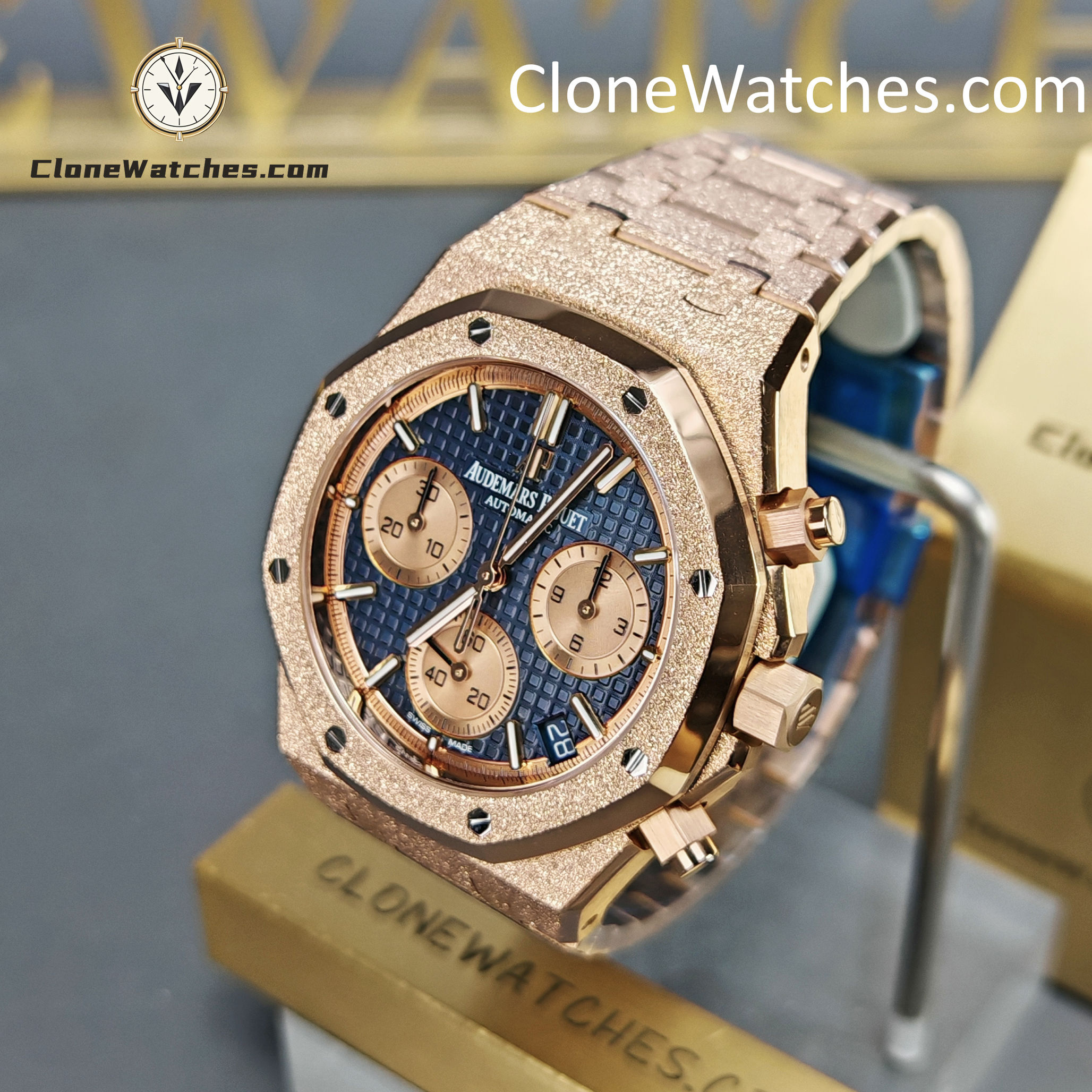 Audemars Piguet Super Clone Watches 1:1 Royal Oak Blue Dial 26239OR Selfwinding Chronograph - Image 3