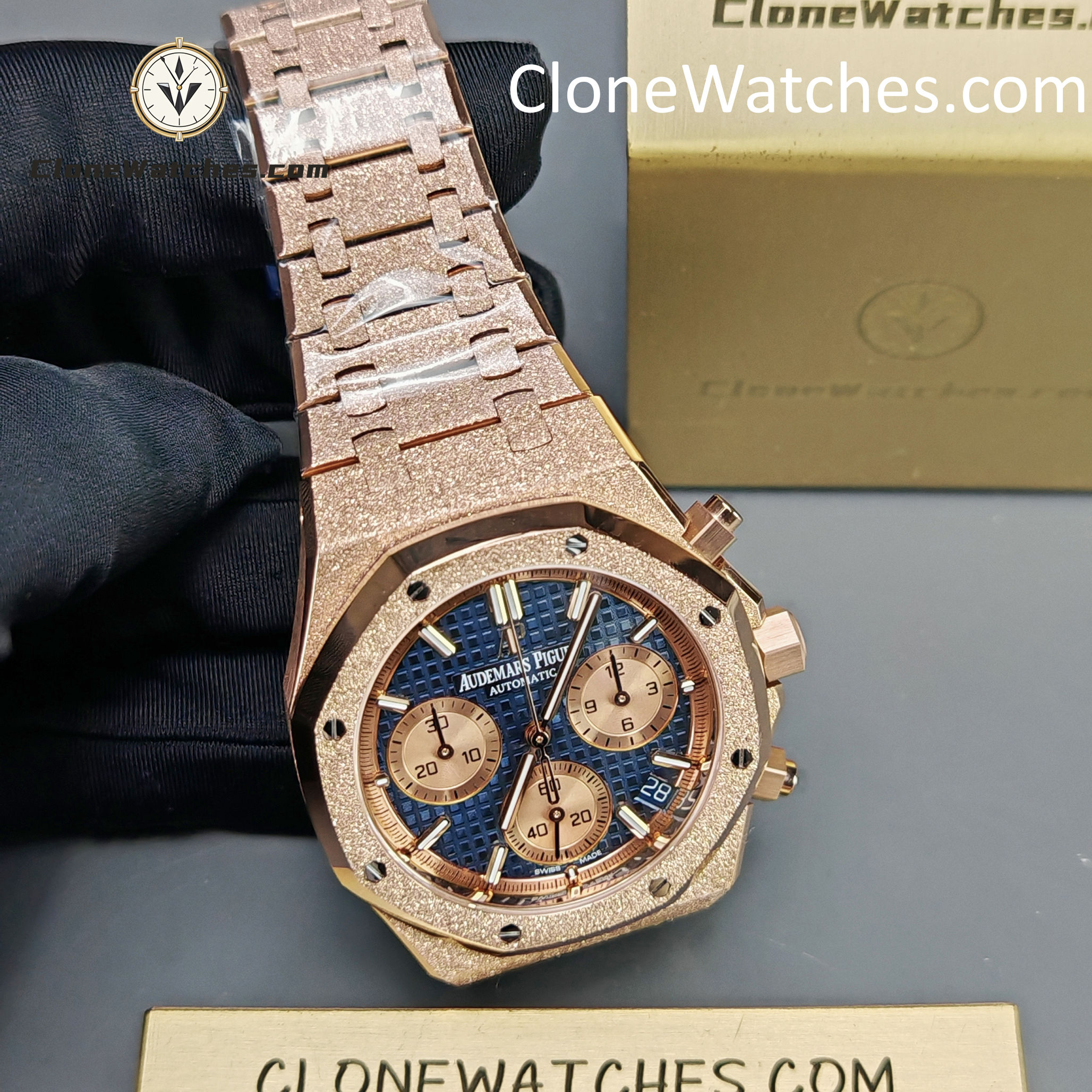Audemars Piguet Super Clone Watches 1:1 Royal Oak Blue Dial 26239OR Selfwinding Chronograph - Image 5