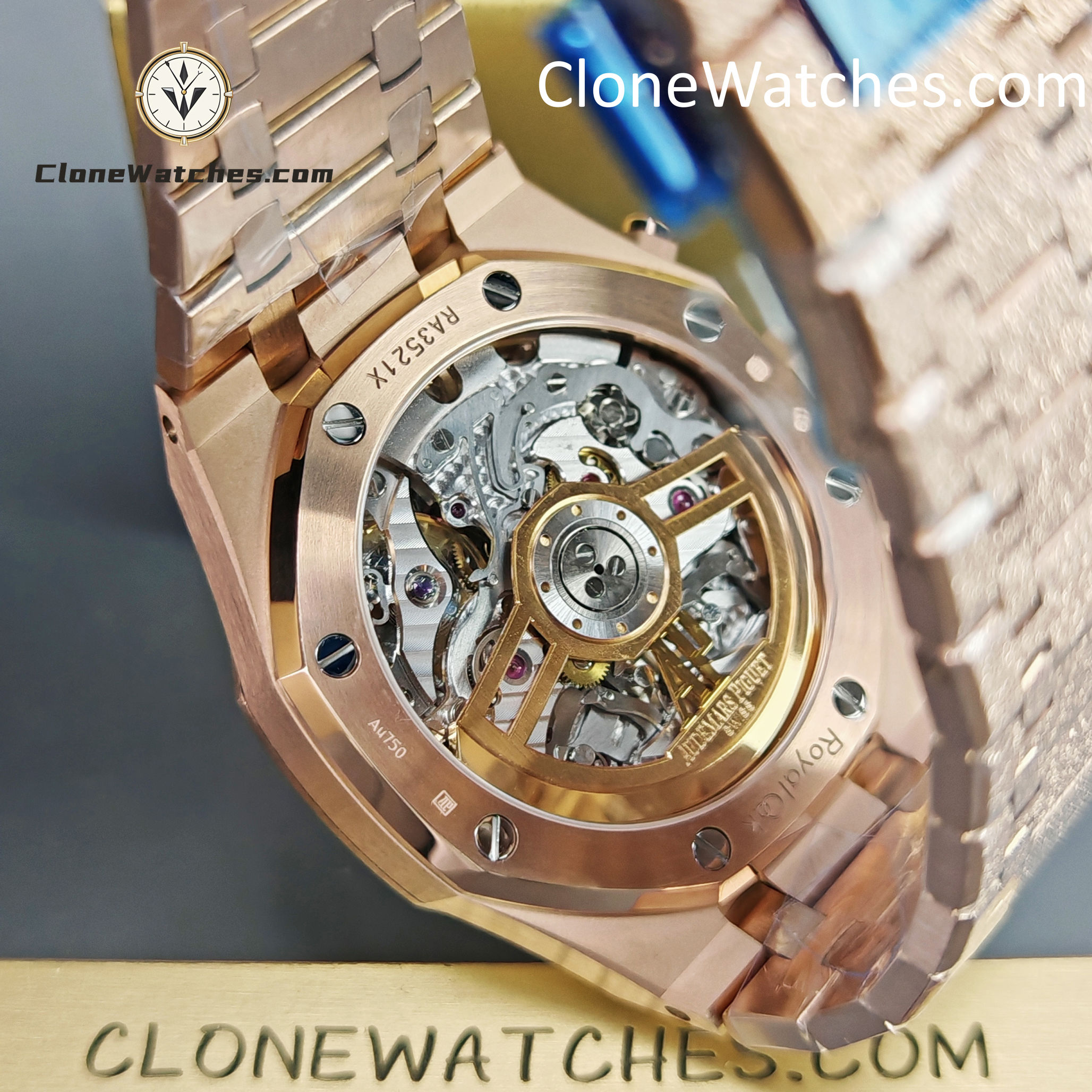 Audemars Piguet Super Clone Watches 1:1 Royal Oak Blue Dial 26239OR Selfwinding Chronograph - Image 11